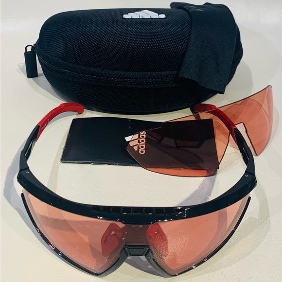 New Men’s Adidas Sunglasses - Picture 3 of 9